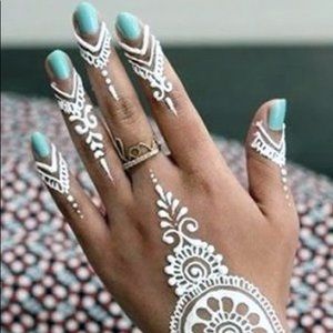 Meet your Posher, Ryanne